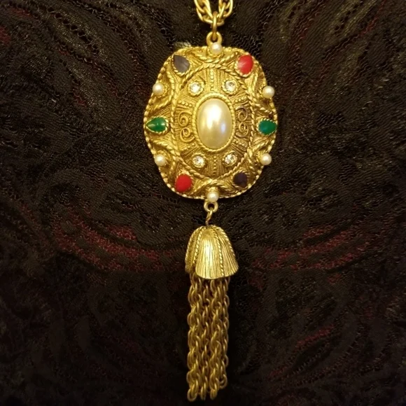 90s Drop Statement Necklace - Picture 2 of 3